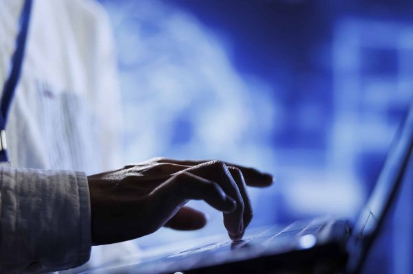 How to master image generation with AI ?